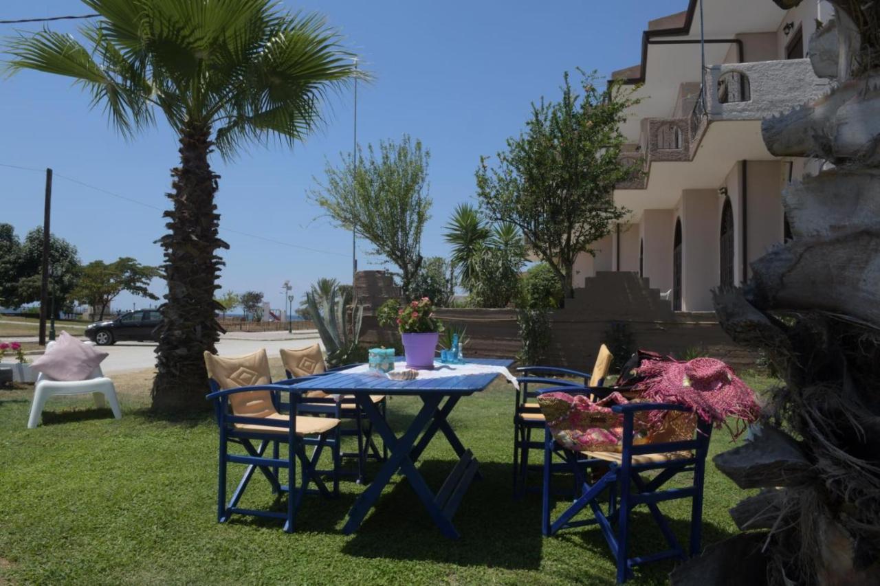 Villetta Magnolia Psakoudia Exterior photo